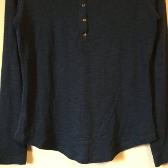 100% Cotton Bleu Gray Lace Shoulder 1/4 Button Down Dark Blue Top - Small - Picture 5 of 15